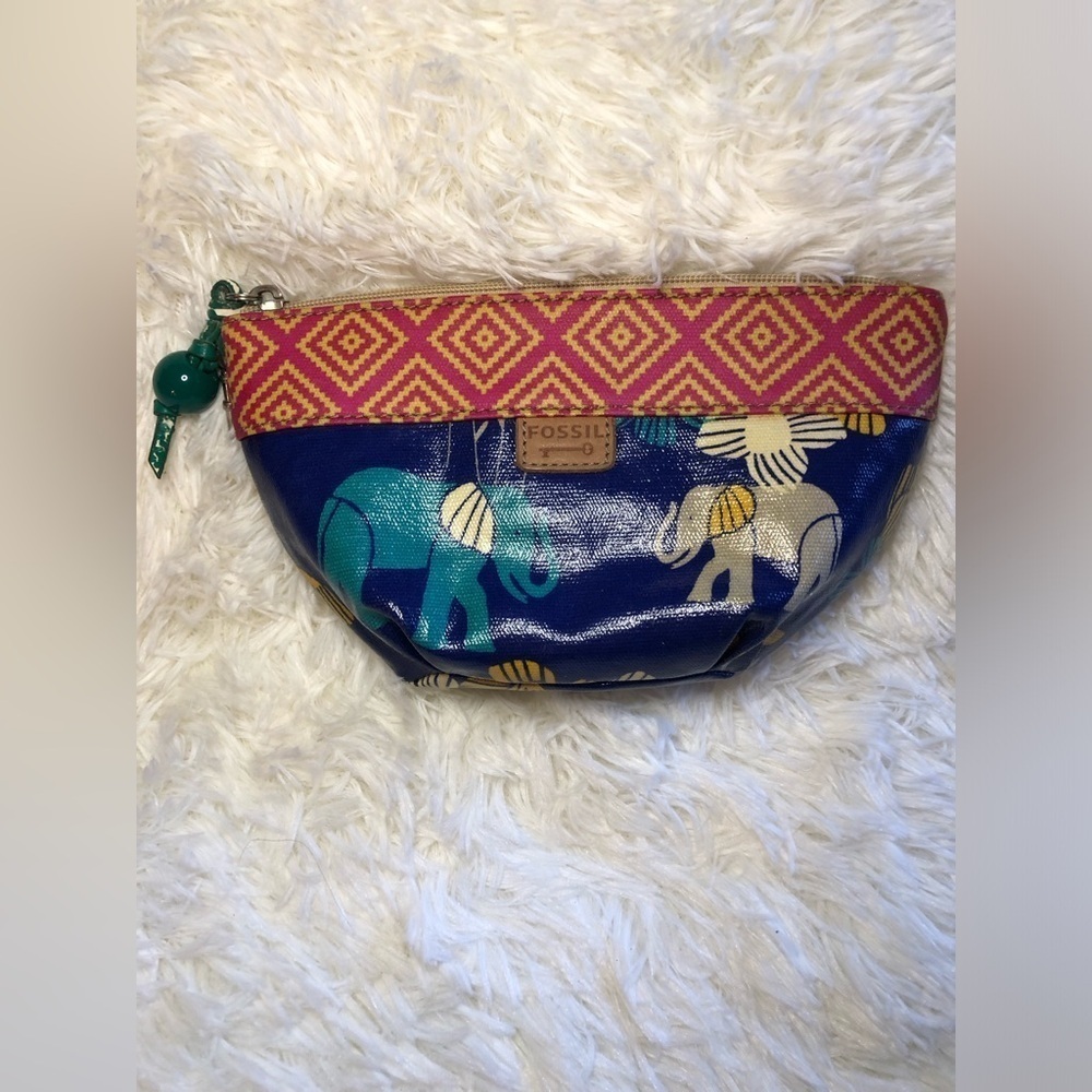 Fossil Blue Elephant Pattern Pouch with Pink Trim